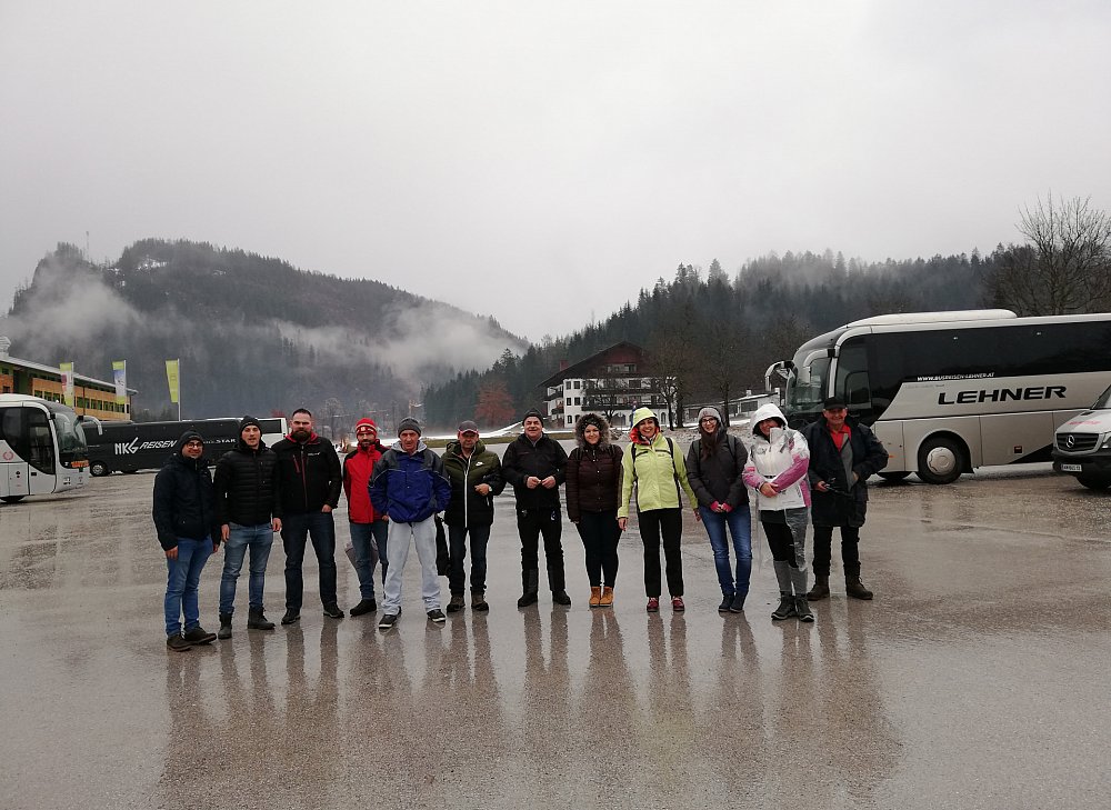 Gruppenbild auf der Schipiste